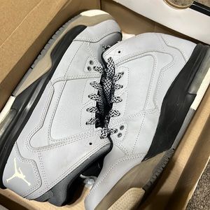 grey jordans